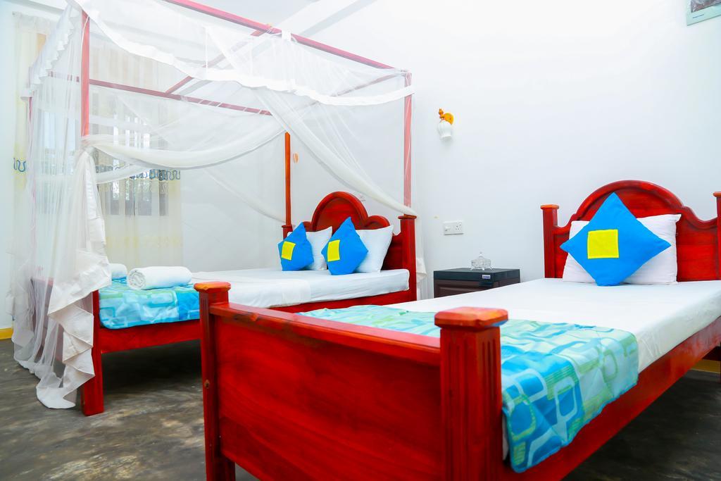 Autumn Moon Beach Cabanas Tangalle Esterno foto