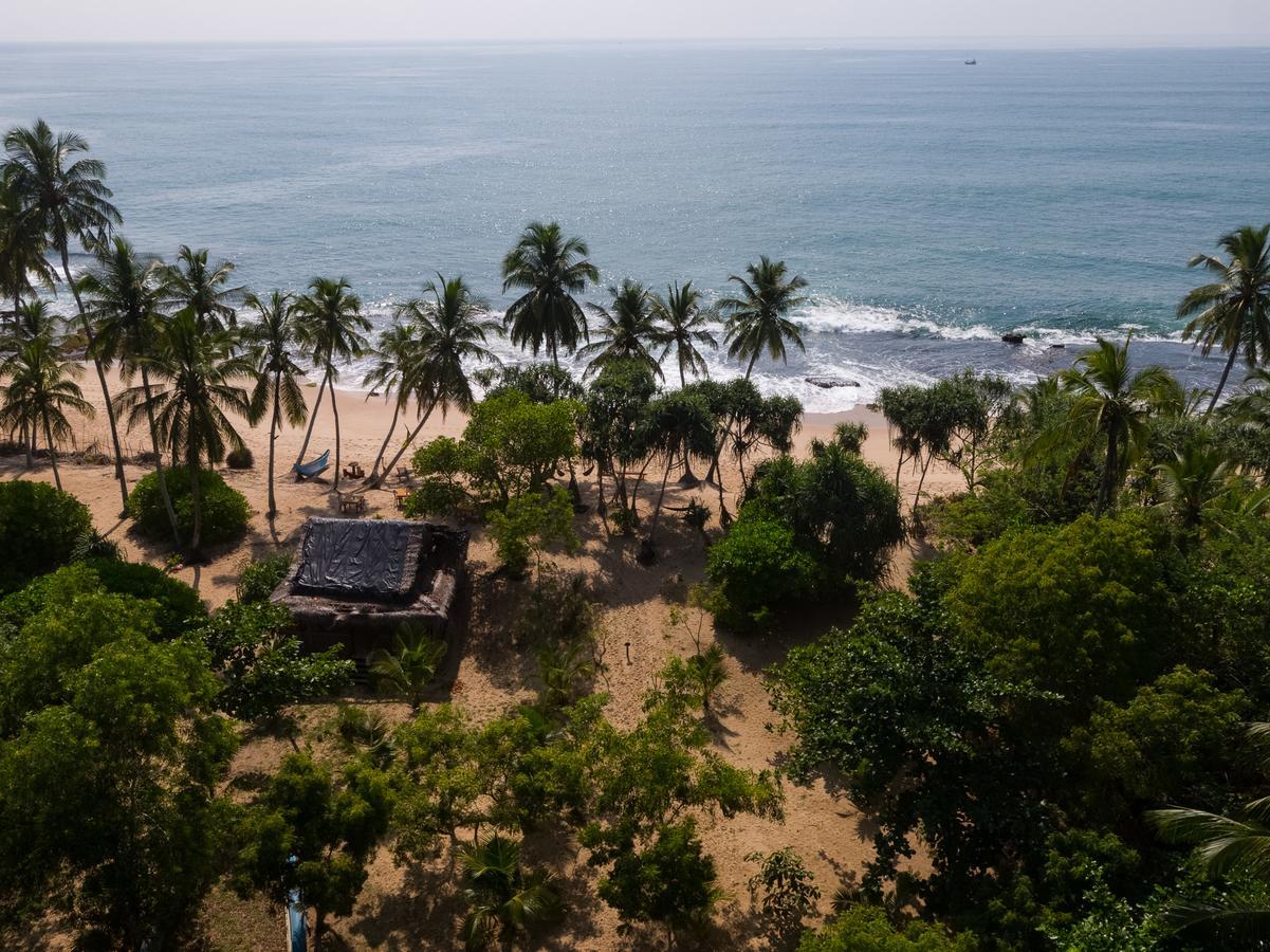 Autumn Moon Beach Cabanas Tangalle Esterno foto